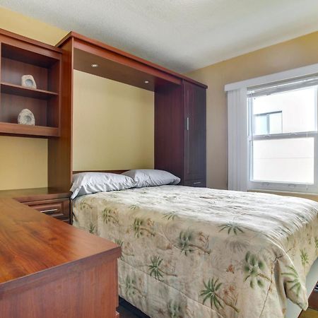 Canal Side Retreat With Dock, By Hollywood Boardwalk Форт Лодърдейл Екстериор снимка